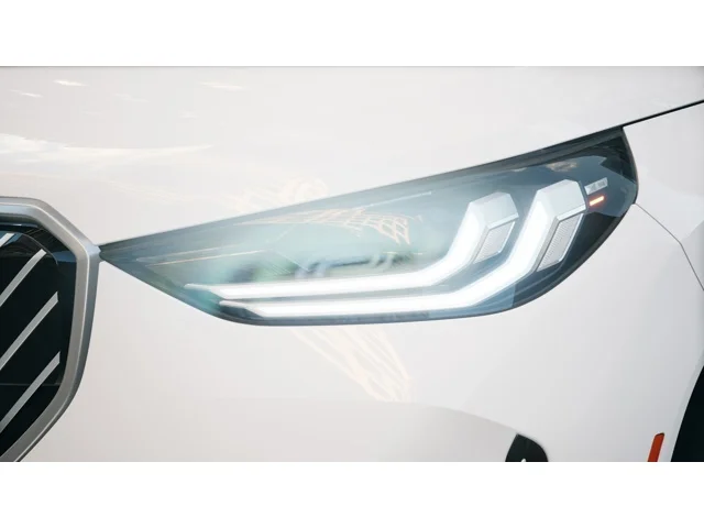 New 2026 Alpine White BMW 30 xDrive image 6