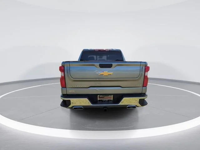 Used 2025 Gray Chevrolet LTZ image 7