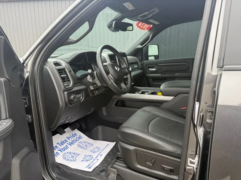 Used 2024 Gray Ram Power Wagon image 10