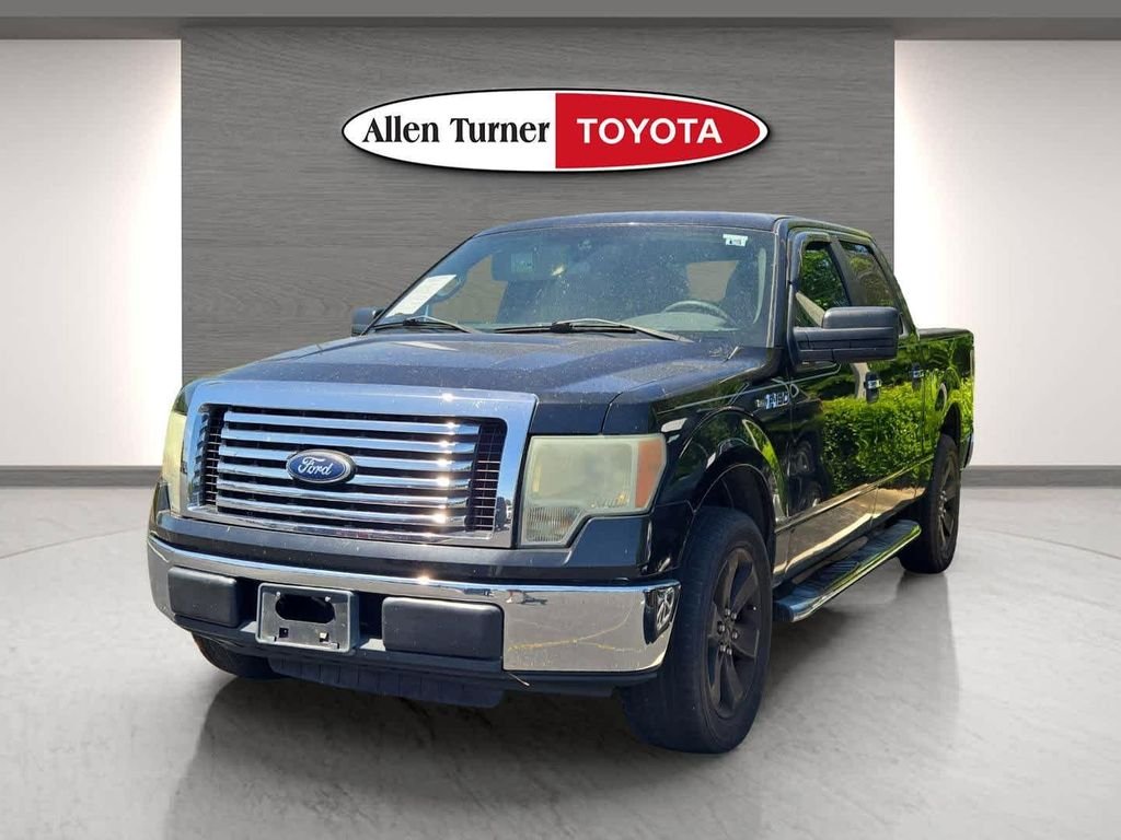 Used 2010 Black Ford XLT image 5