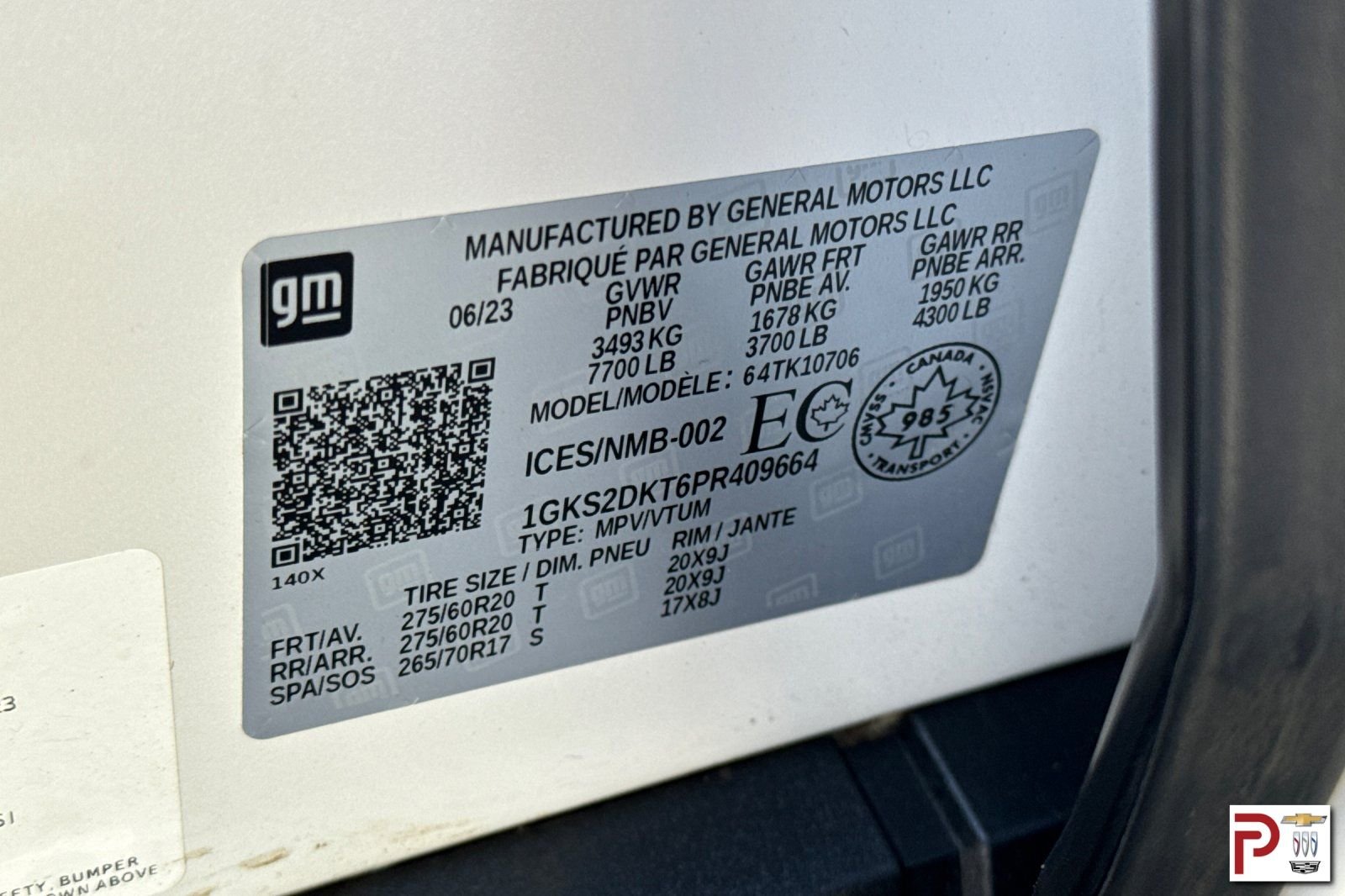 Used 2023 White GMC Denali image 37