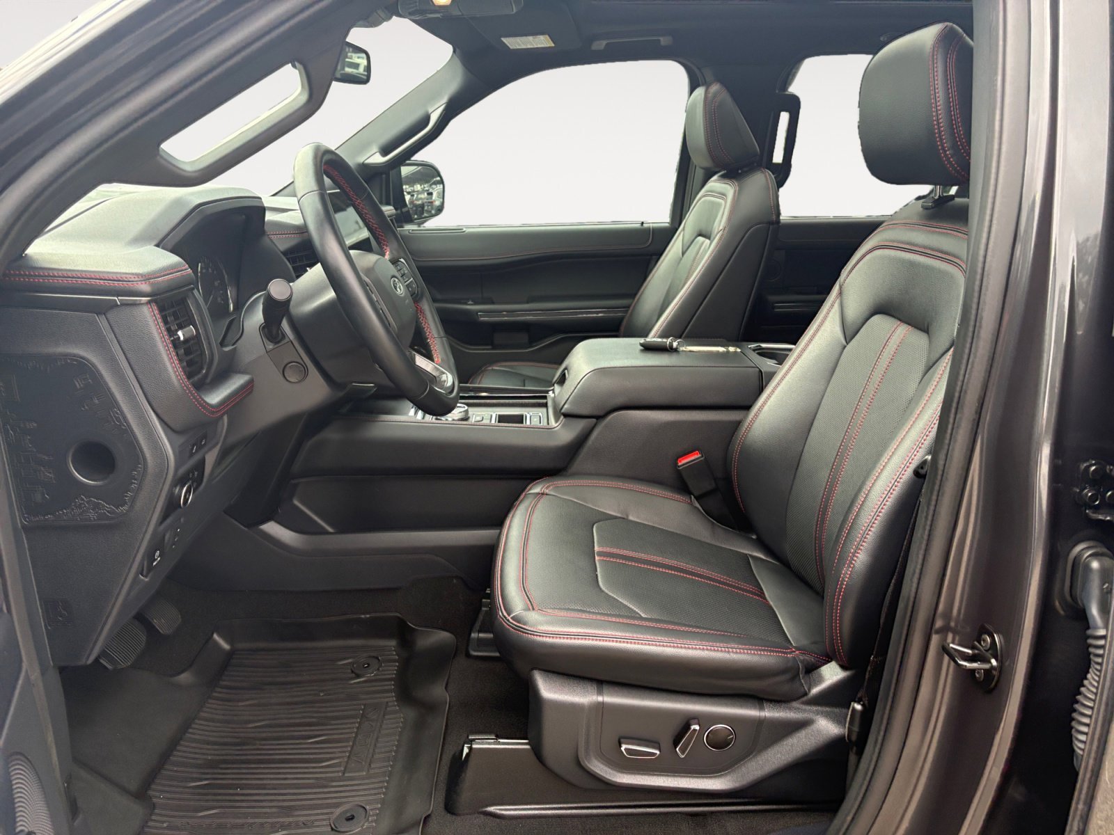 Used 2023 Dark Matter Metallic Ford Limited image 21