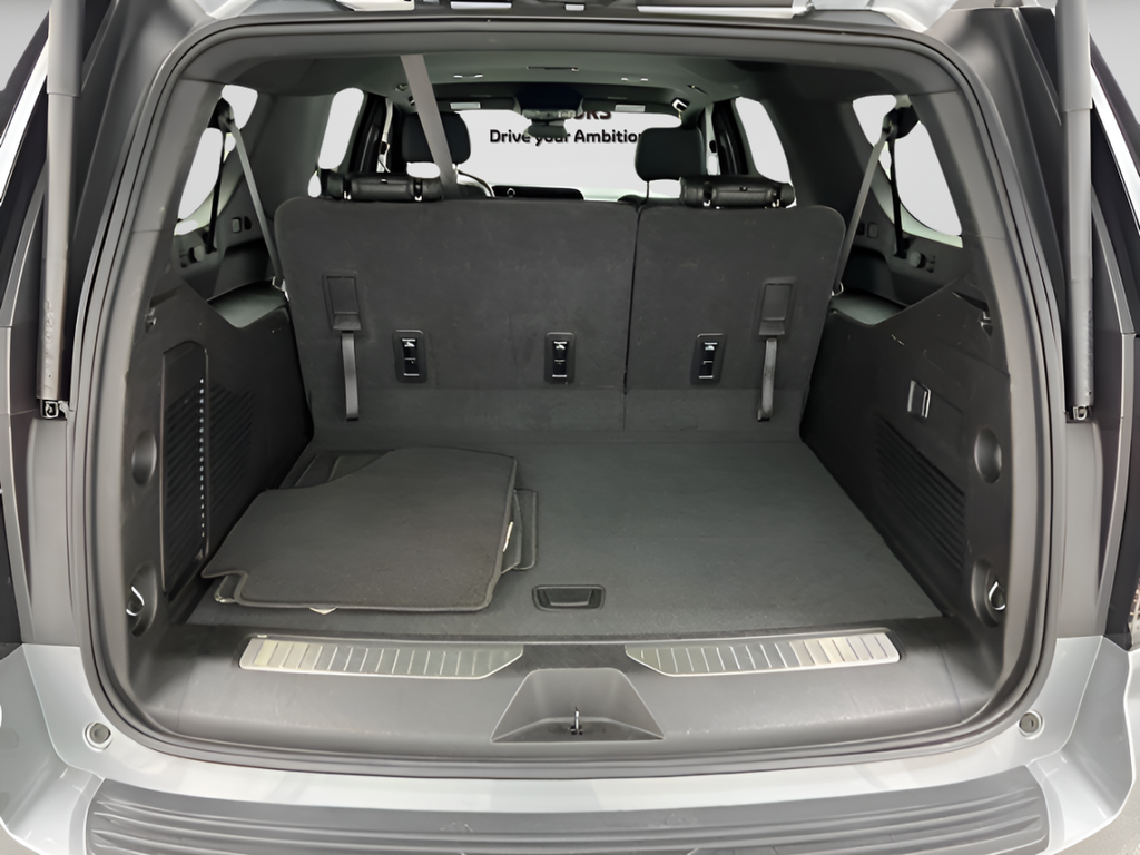 Used 2025 Sterling Gray Metallic Chevrolet Z71 image 42