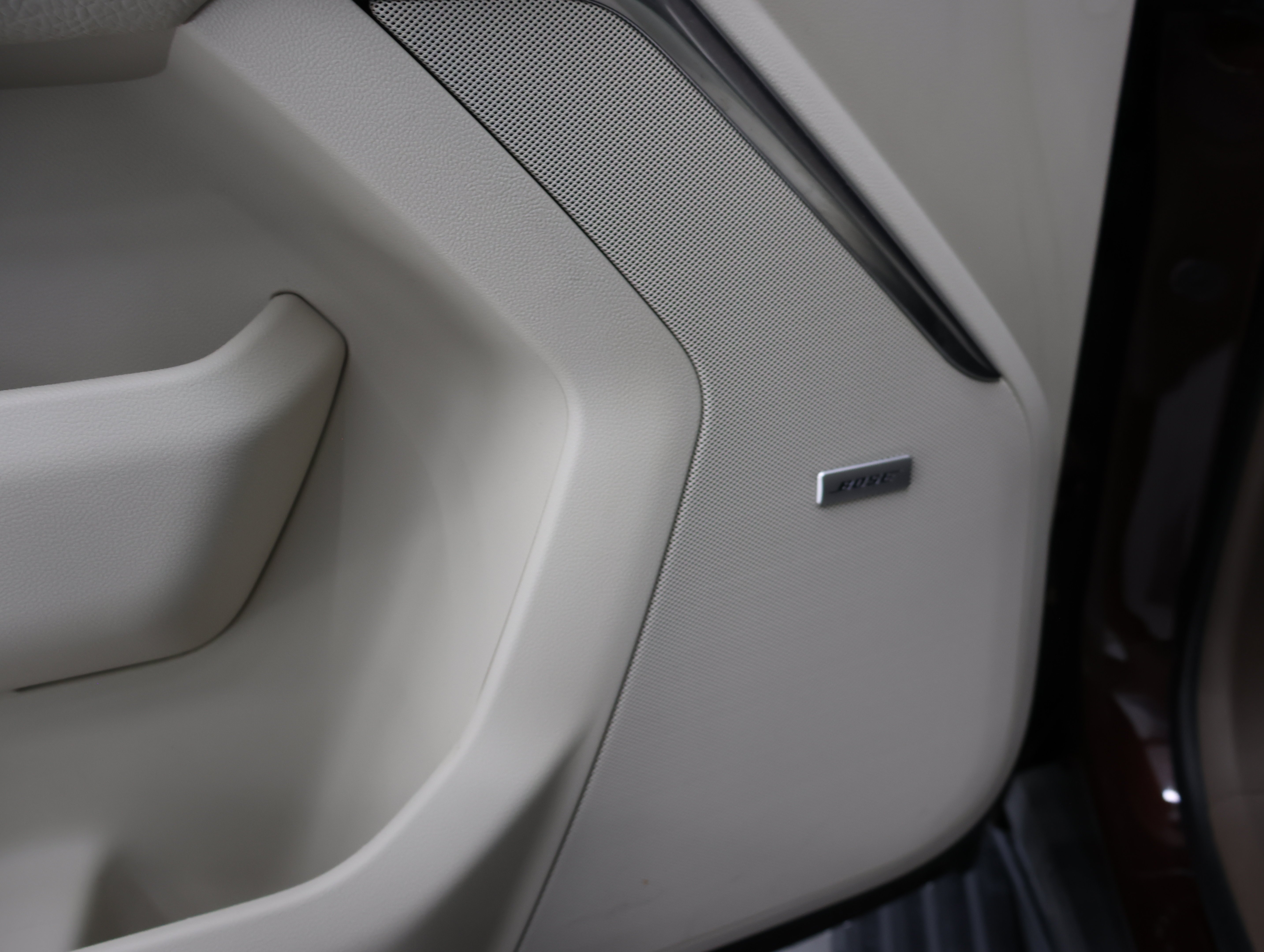 Used 2022 Redwood Metallic GMC Denali image 47