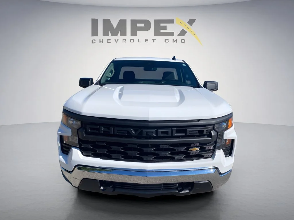 Used 2025 Summit White Chevrolet WT image 8
