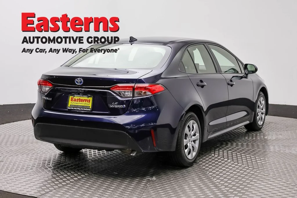 Used 2023 Blue Toyota LE image 5