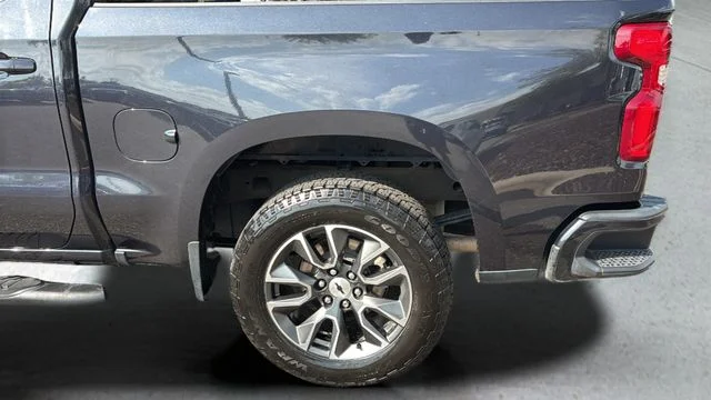 Used 2022 Gray Chevrolet RST image 37