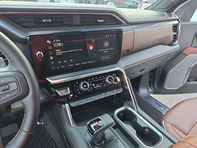 Used 2024 Silver GMC Denali Ultimate image 21