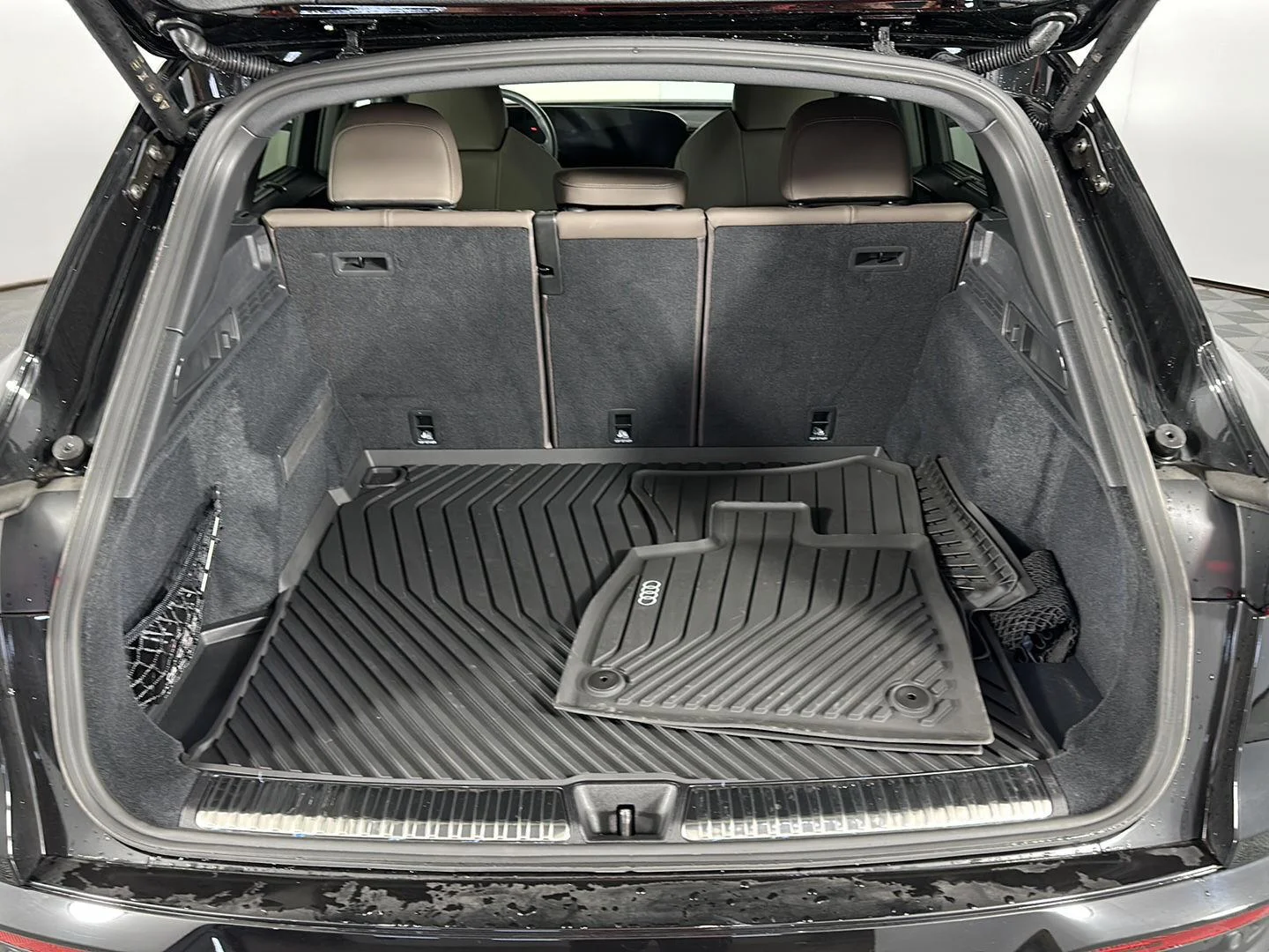 Used 2025 Mythos Black Metallic Audi Premium Plus image 10