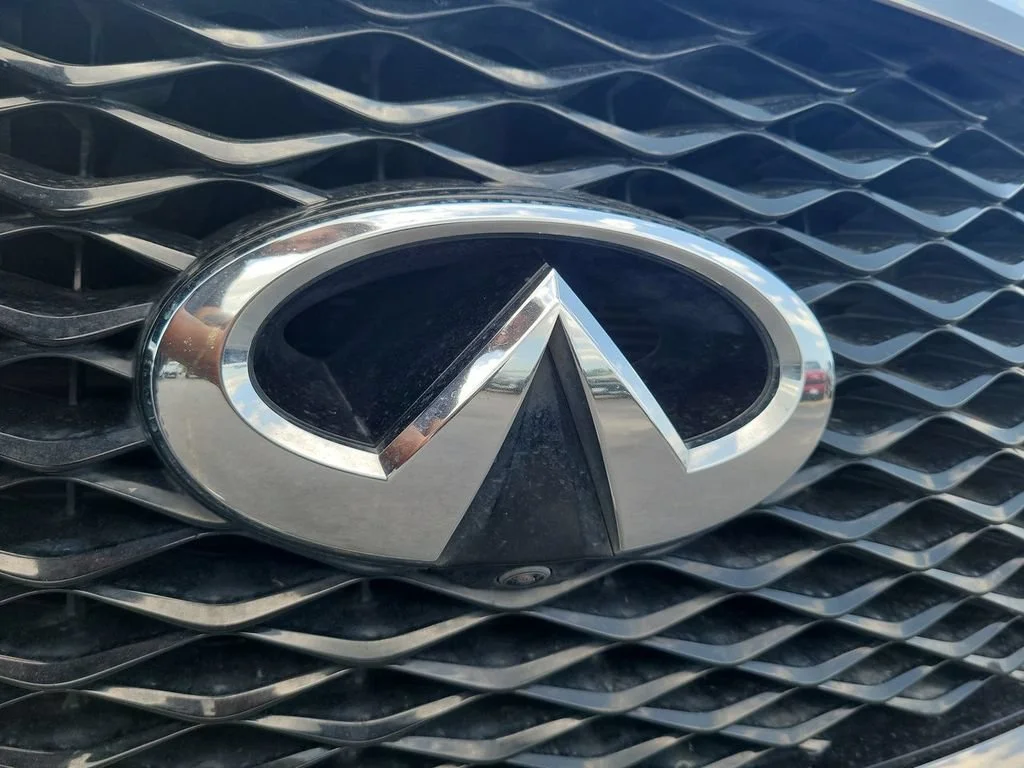 Used 2023 Black INFINITI PREMIUM SELECT image 32