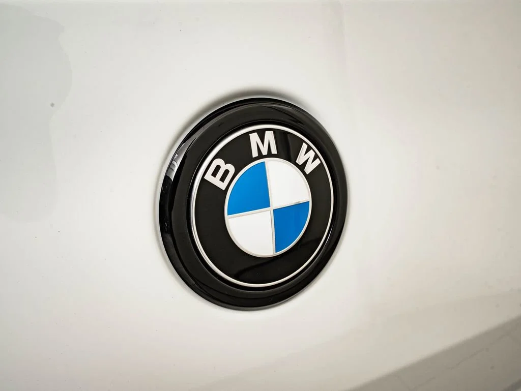 New 2026 Alpine White BMW xDrive28i image 17