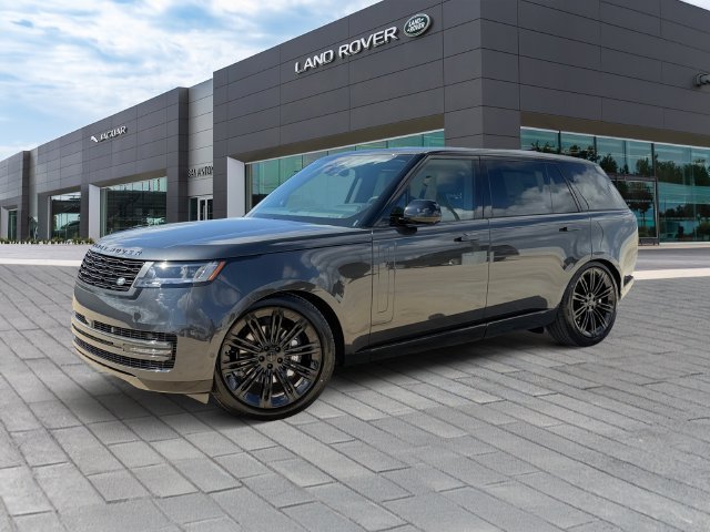 New 2026 Carpathian Grey Land Rover SE image 1