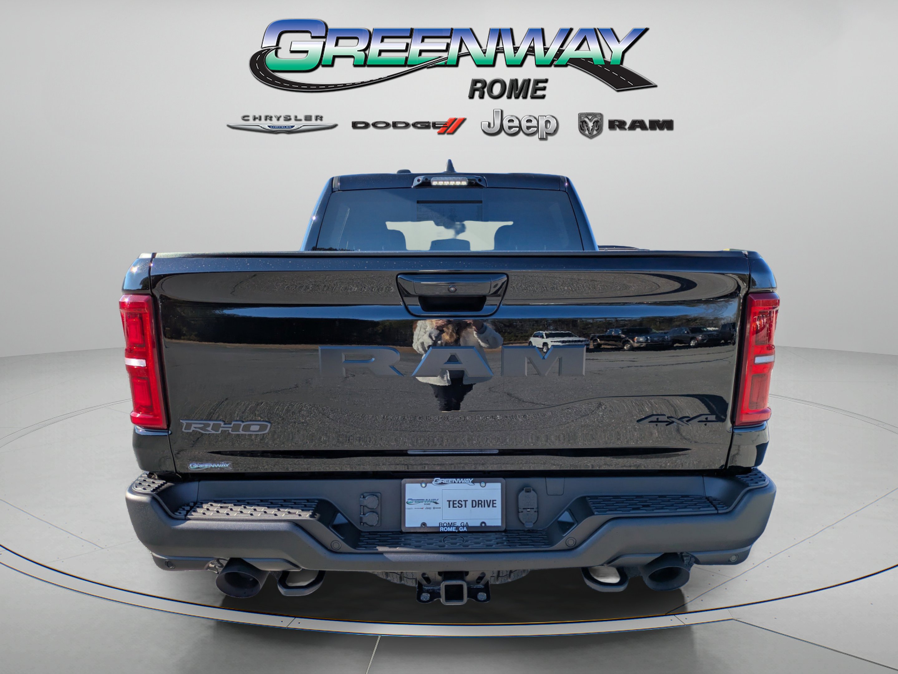 New 2026 Diamond Black Crystal Pearl-Coat Exterior Paint RAM RHO image 6