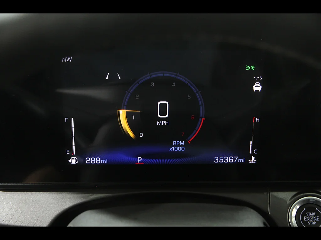 Used 2024 Summit White Chevrolet ACTIV image 8
