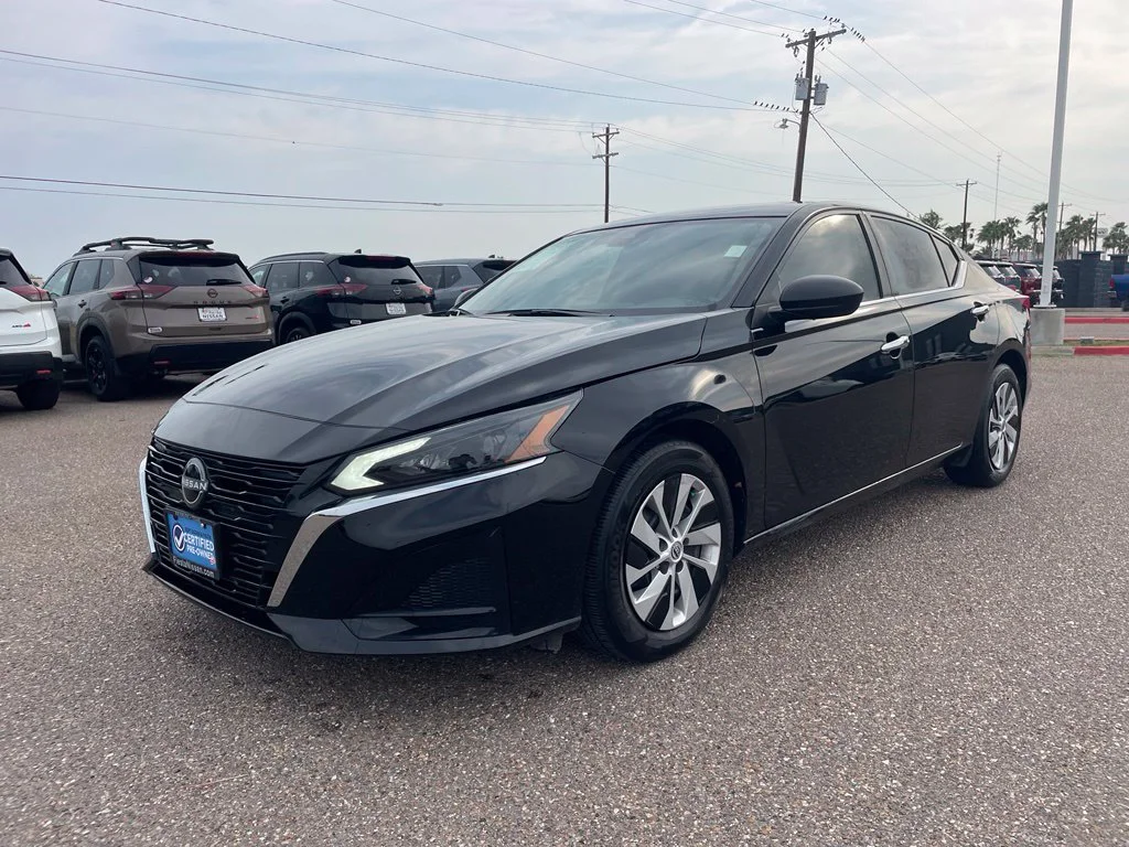 Certified Used 2025 Black Nissan 2.5 S image 3