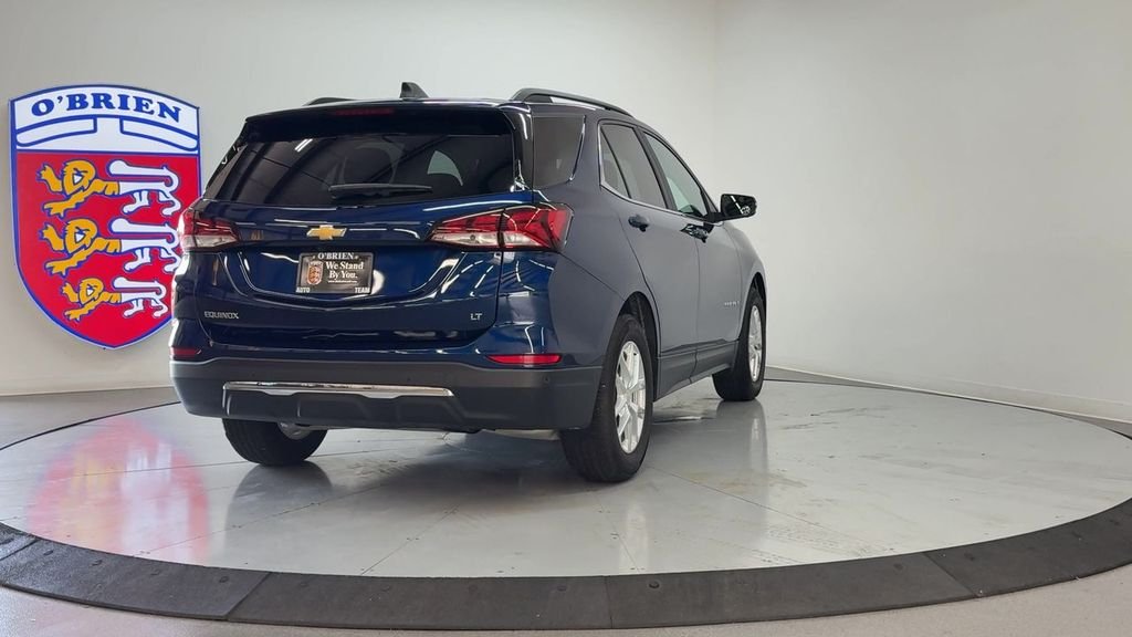 Used 2022 Blue Chevrolet LT image 5