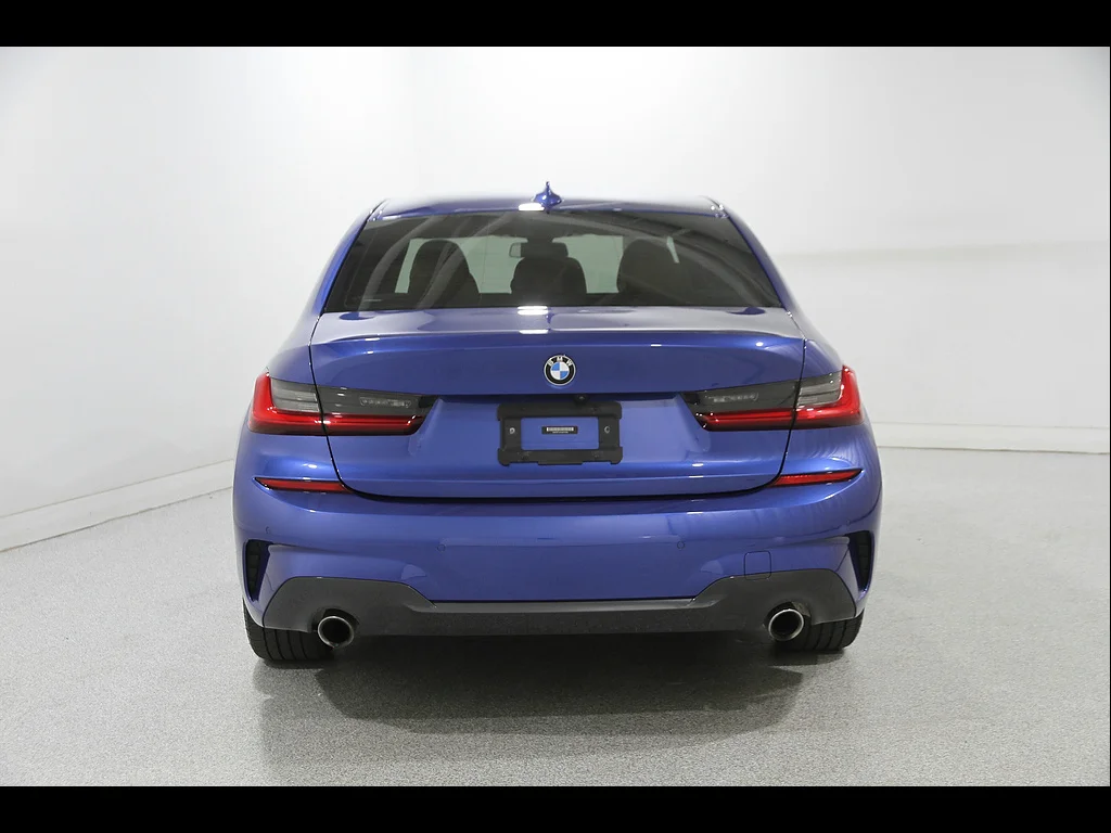 Used 2020 Portimao Blue Metallic BMW 330i xDrive image 21