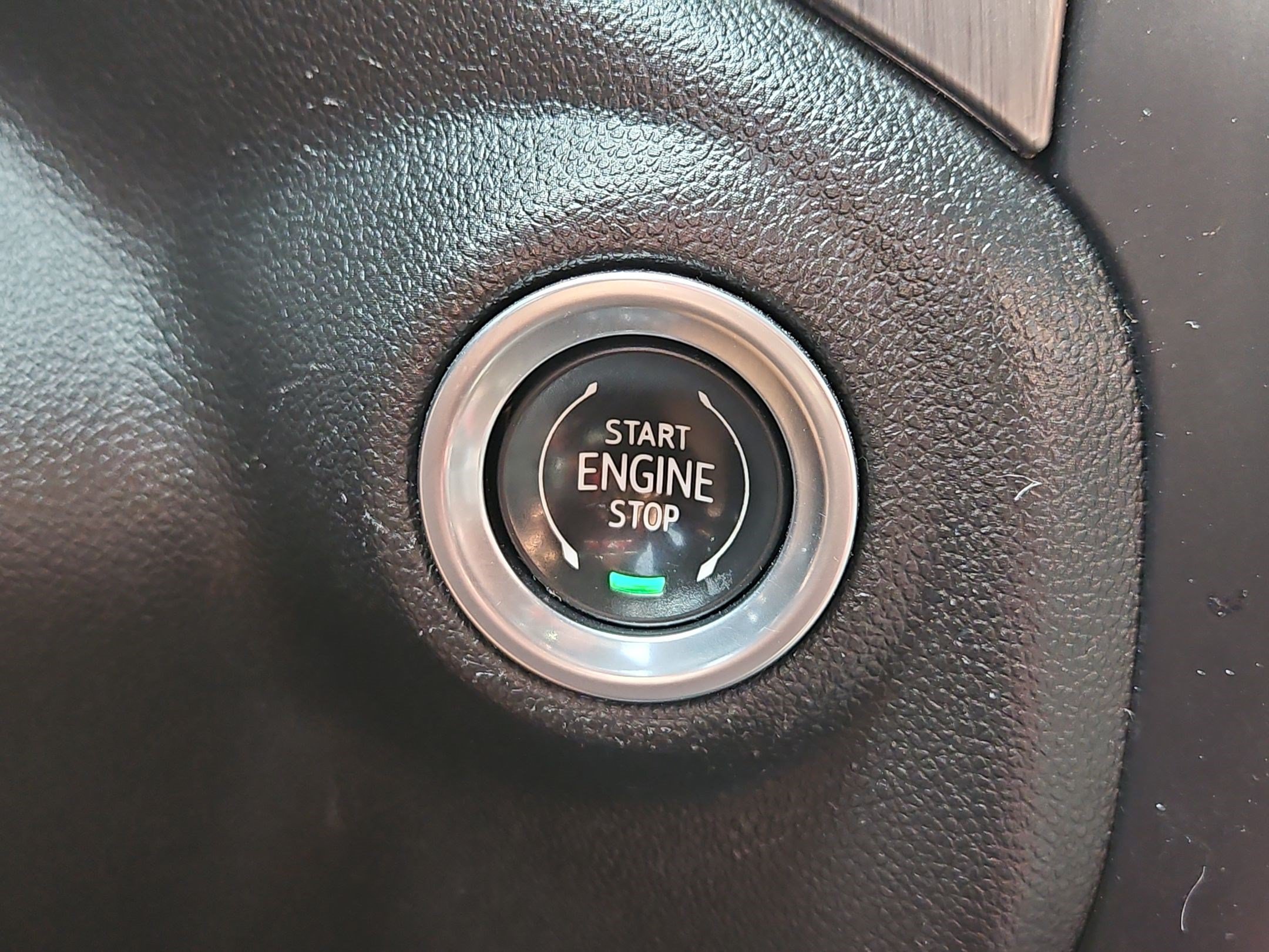 Used 2021 SUMMIT WHITE GMC Denali image 18