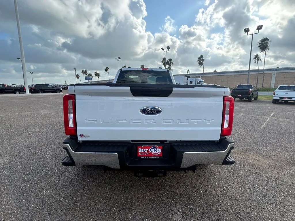 New 2026 Oxford White Ford F-350® XLT image 6
