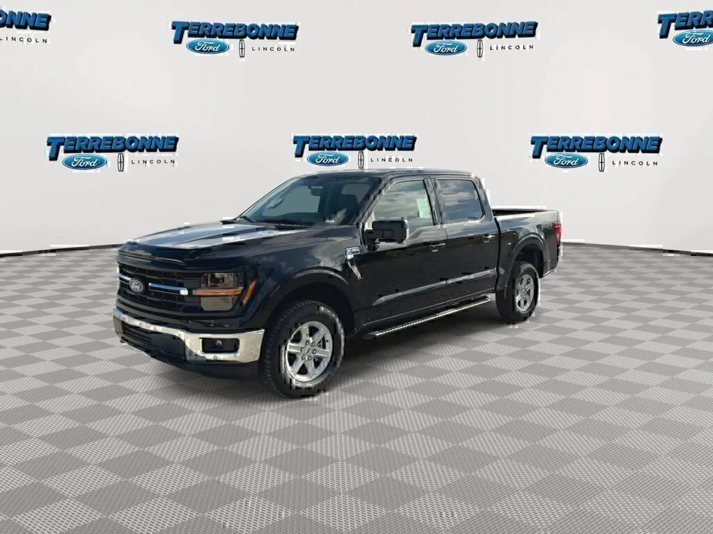 New 2026 Agate Black Metallic Ford XLT image 4