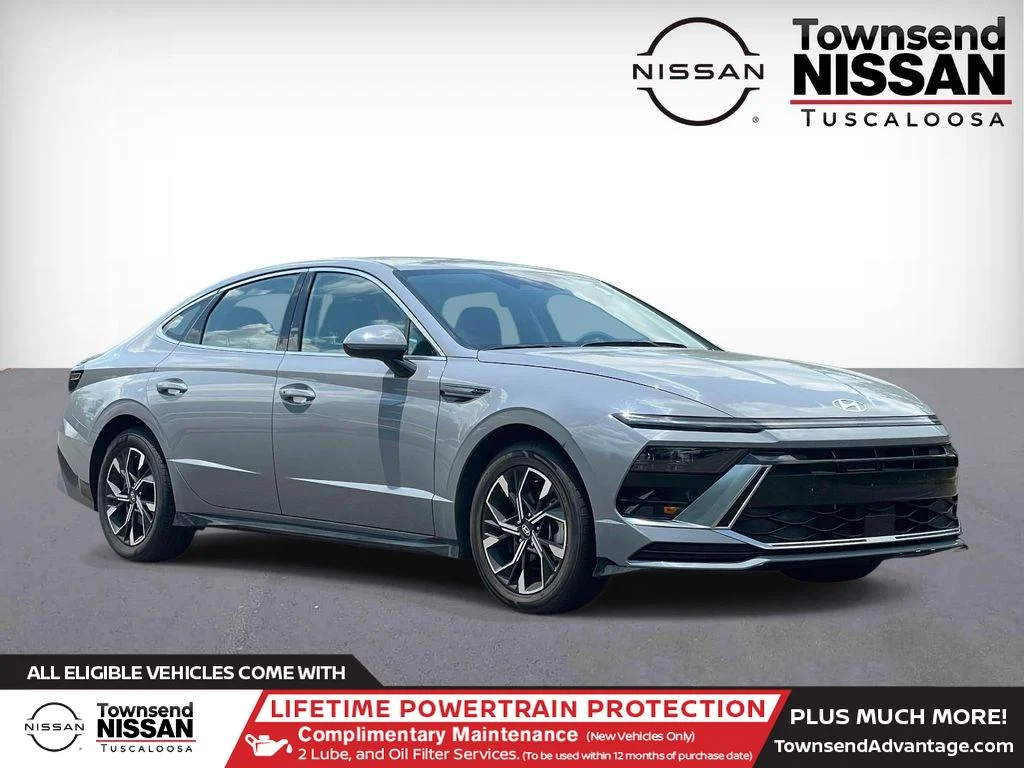 Used 2024 Transmission Blue Hyundai SEL image 1