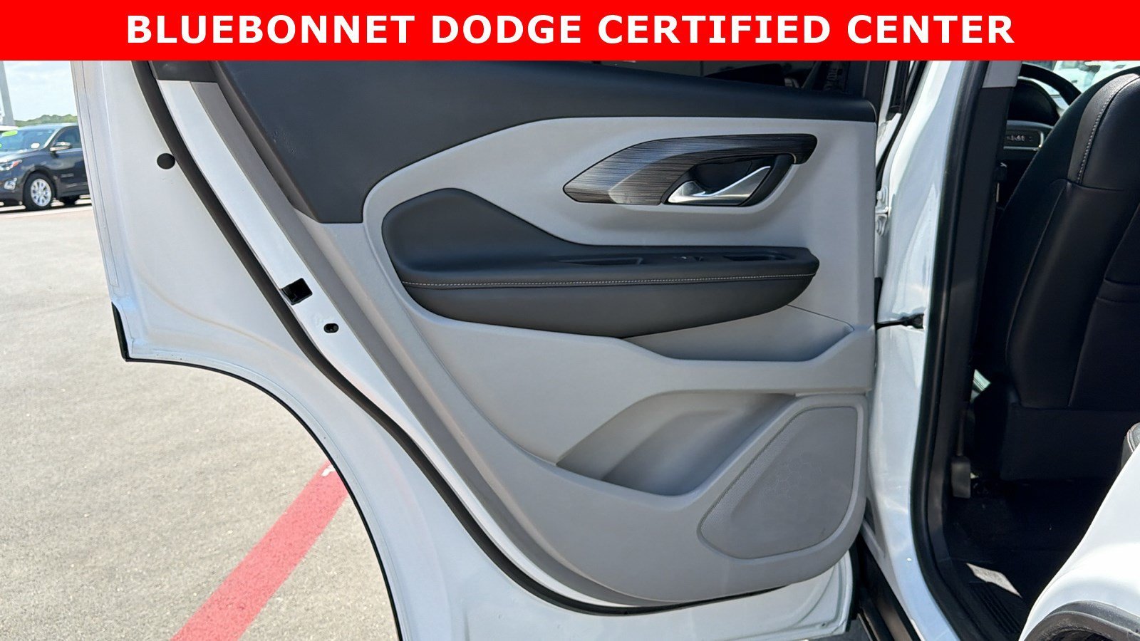 Used 2024 Summit White GMC SLT image 14