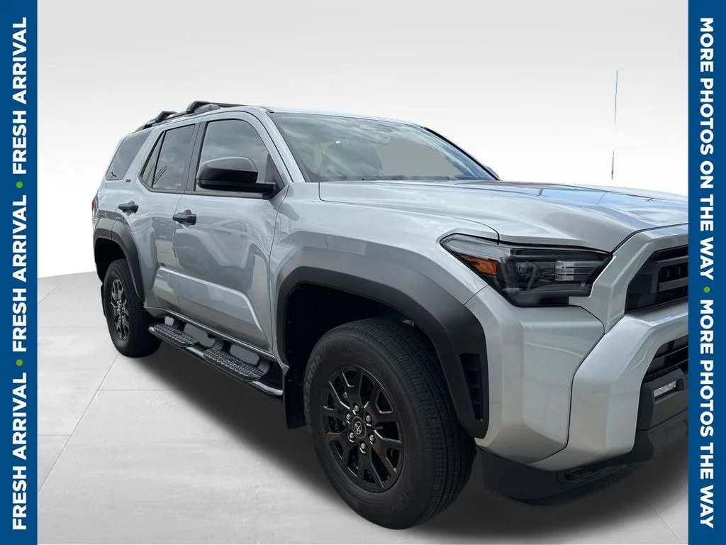 Certified Used 2026  Toyota SR5 image 1
