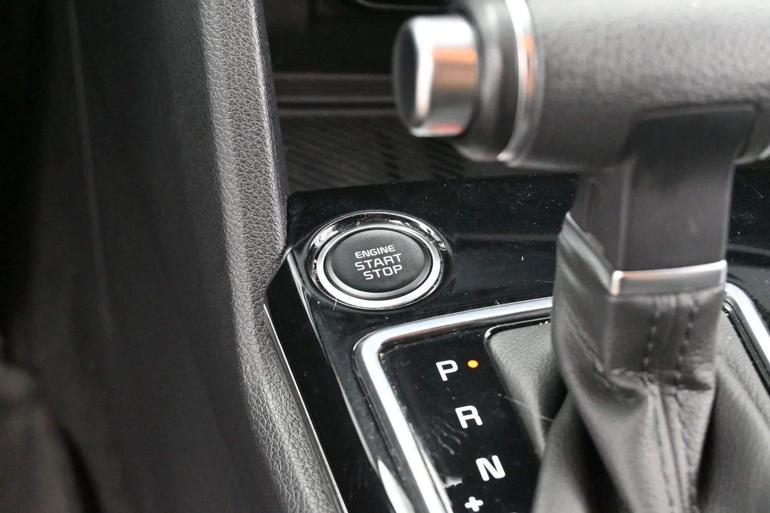 Used 2024 Sapphire Blue Kia X-Line image 21