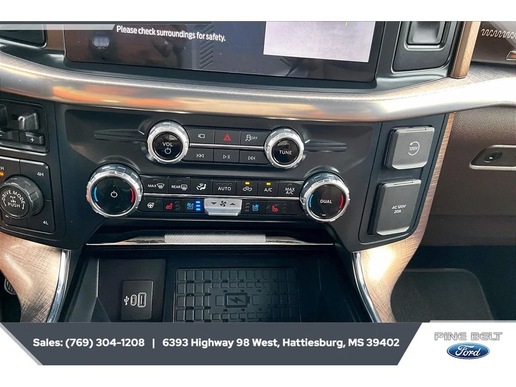 Used 2025 Star White Metallic Tri-Coat Ford King Ranch image 24