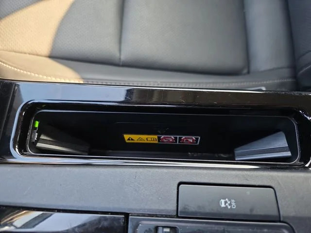 Used 2024  Toyota XLE image 28