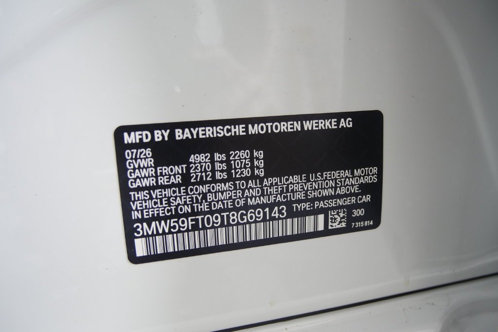 Used 2026 Alpine White BMW M340i image 26