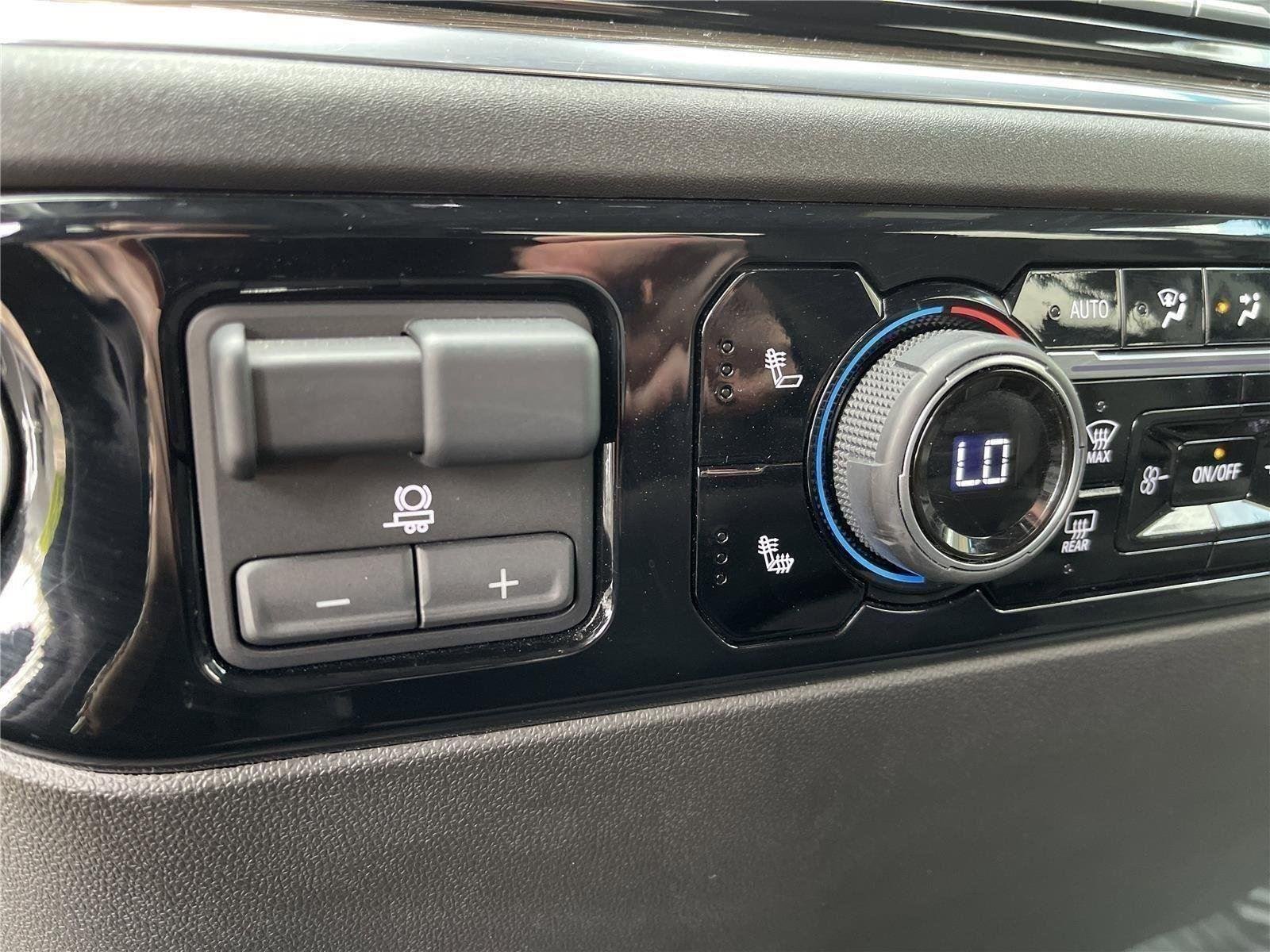 2025 Chevrolet Silverado 1500 LT - Photo 32