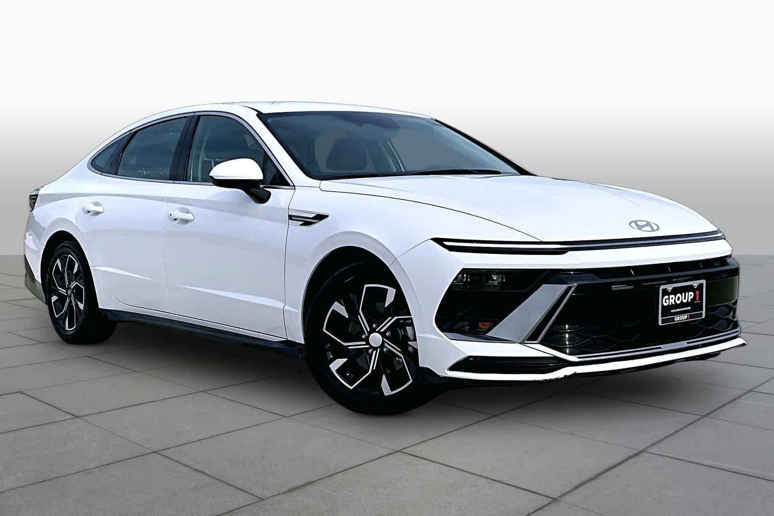 Certified Pre-Owned 2025 Hyundai Sonata SEL