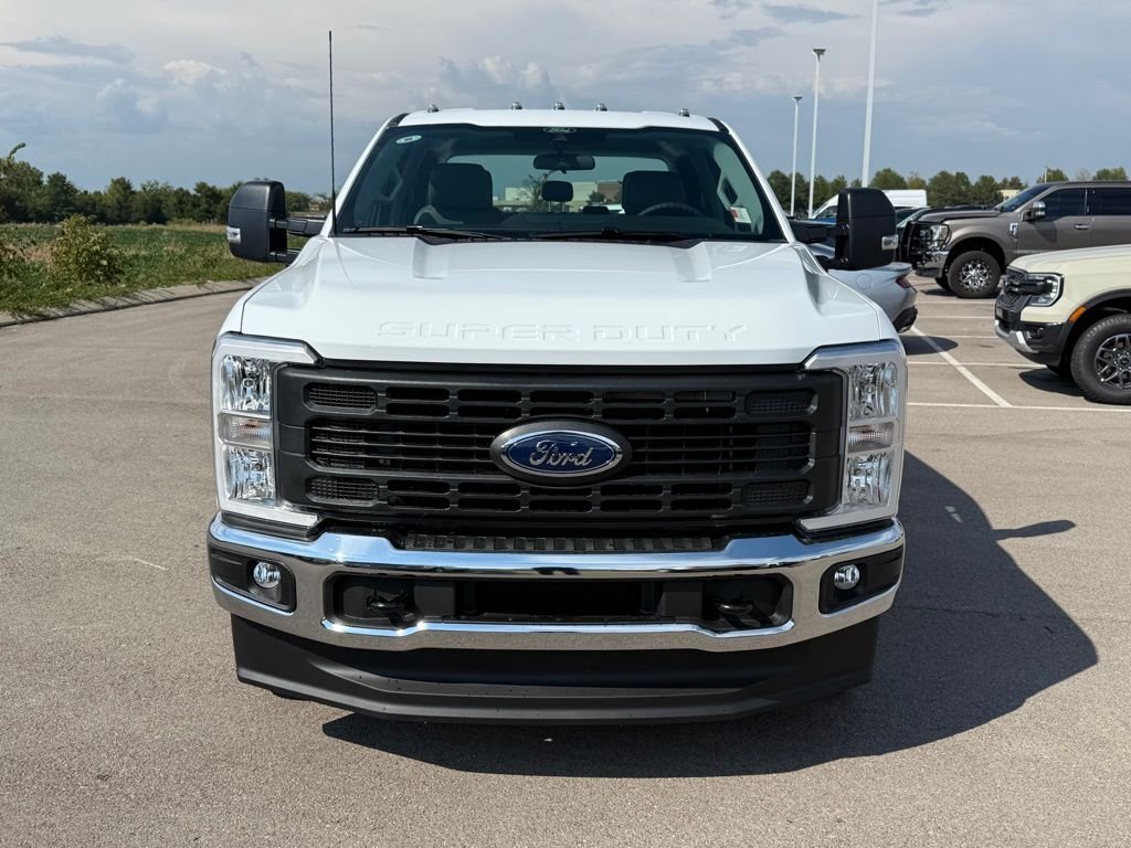 2026 Ford F-350 Super Duty XL - Photo 41