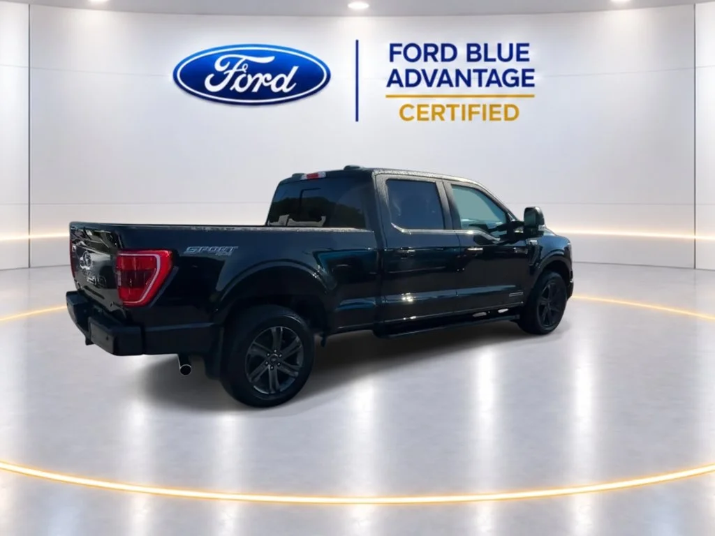 Certified Used 2023 Agate Black Metallic Ford XLT image 9