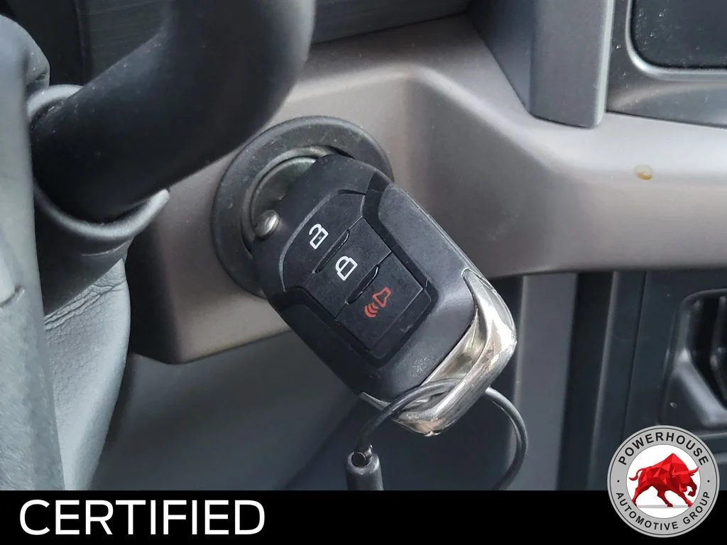 Used 2025 Gray Ford XLT image 35