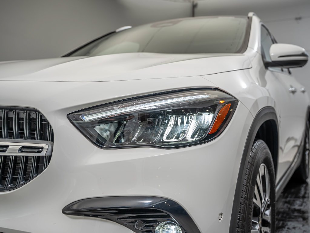 Used 2026 Polar White Mercedes-Benz GLA 250 image 14
