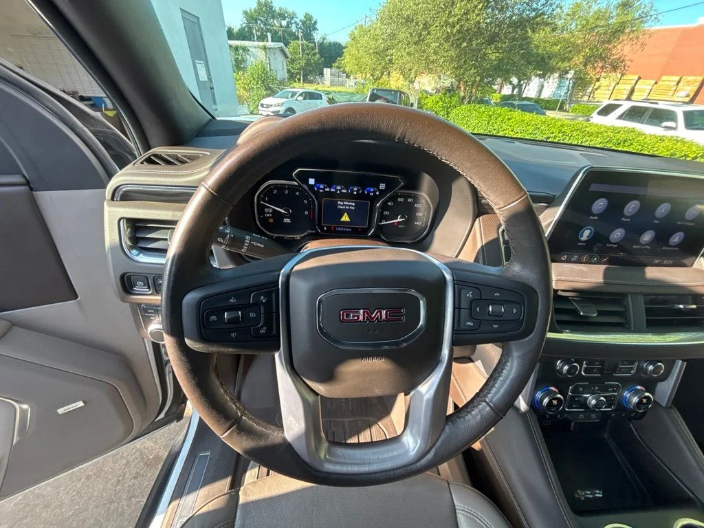 Used 2021 White GMC SLT image 13