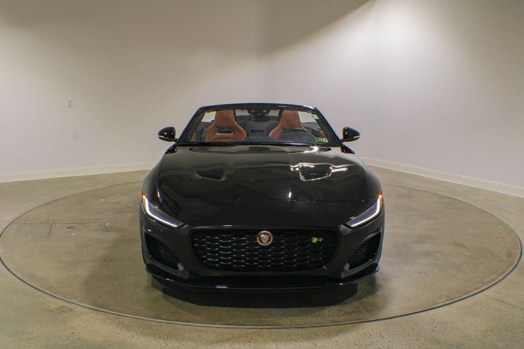 Certified Used 2021 Santorini Black Metallic Jaguar R image 8