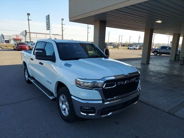 2025 RAM 1500 Big Horn/Lone Star 4x4 Crew Cab 5'7's photo