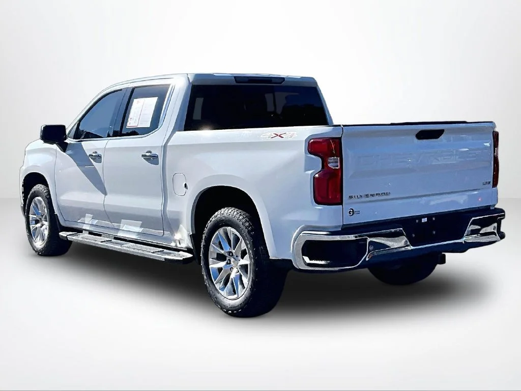 Used 2020 White Chevrolet LTZ image 14
