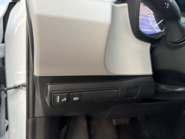 Certified Used 2022 White Toyota LE image 11