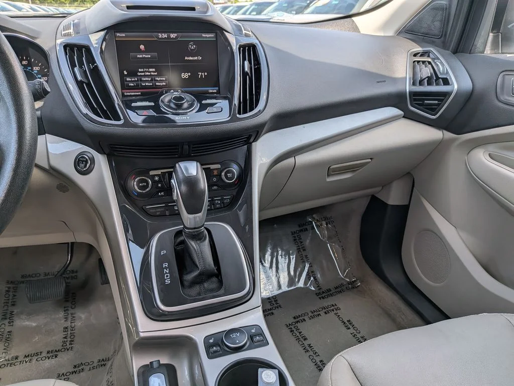 Used 2013 Black Ford SEL image 10