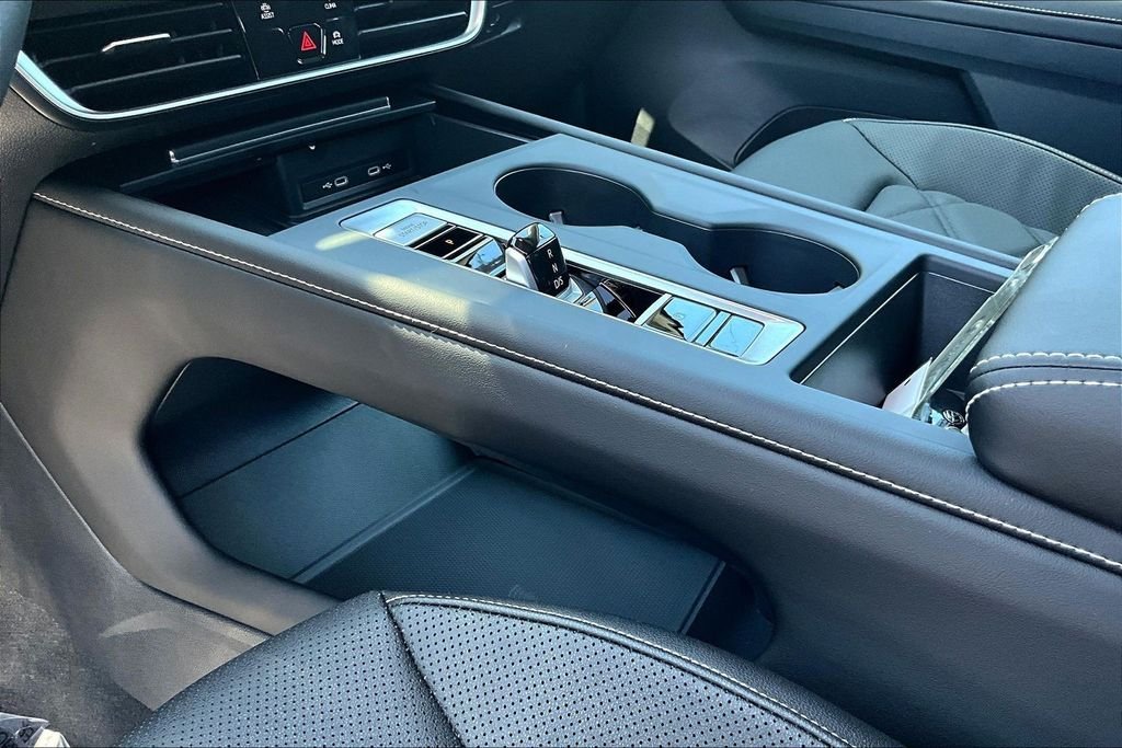 New 2026 Black Volkswagen 2.0T SE image 18