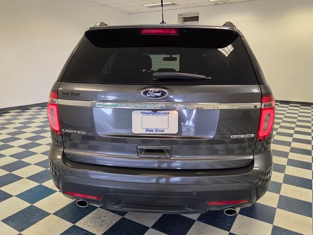 Used 2015  Ford Limited image 6