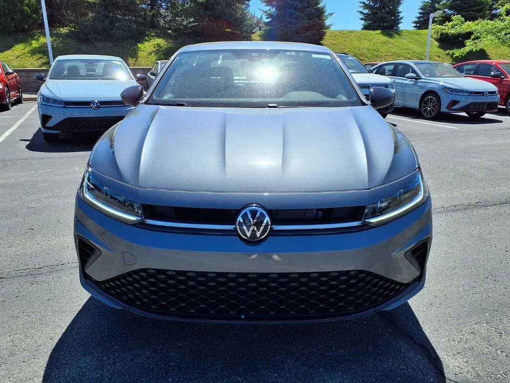 New 2026 Platinum Gray Metallic Volkswagen 1.5T Sport image 6