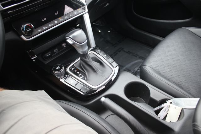 Used 2022 Gray Kia EX image 13