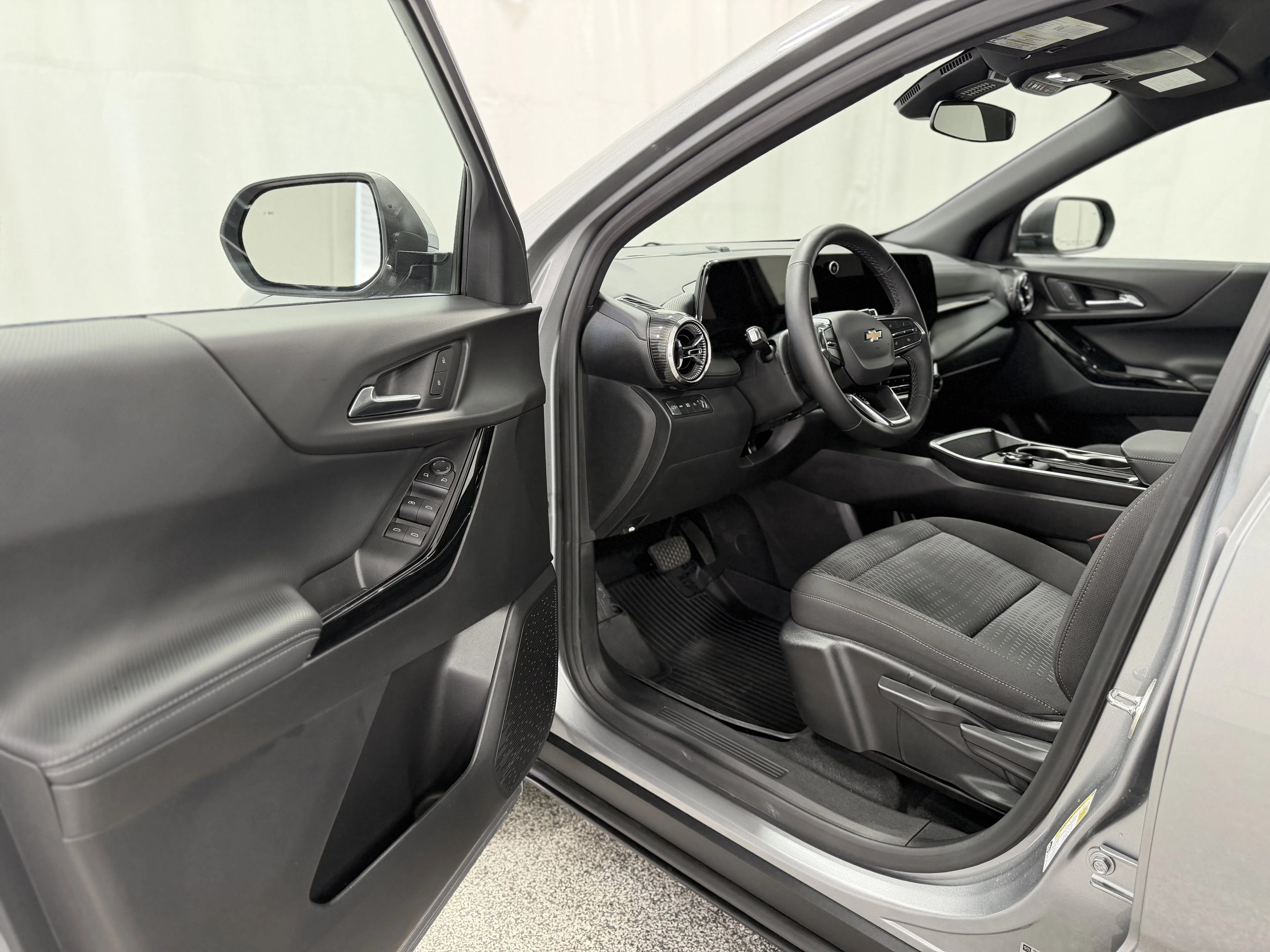 Used 2026 Sterling Gray Metallic Chevrolet AWD LT image 10