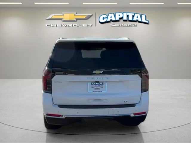 Used 2025 Summit White Chevrolet LT image 4