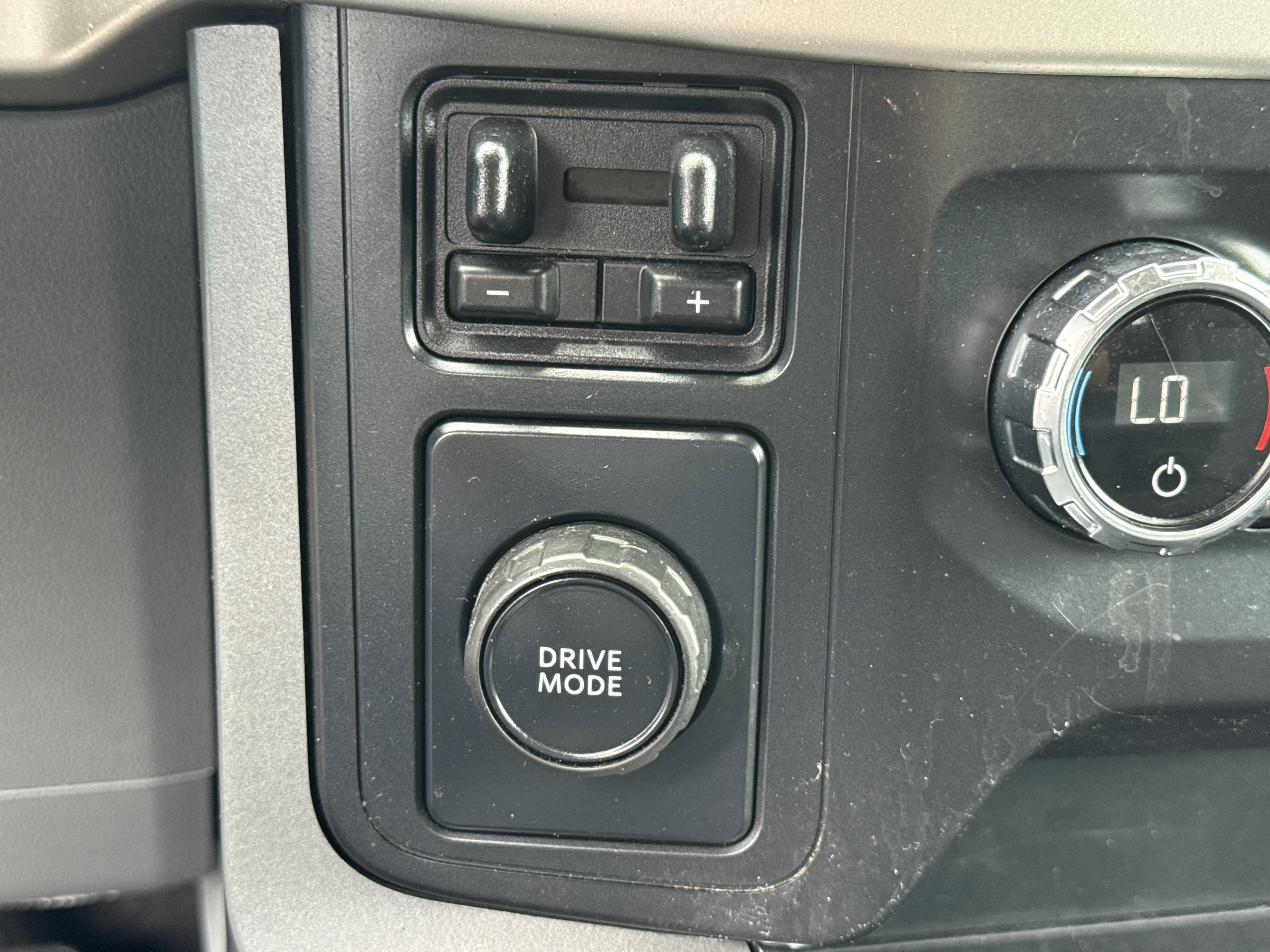Used 2021 Carbonized Gray Metallic Ford XLT image 34